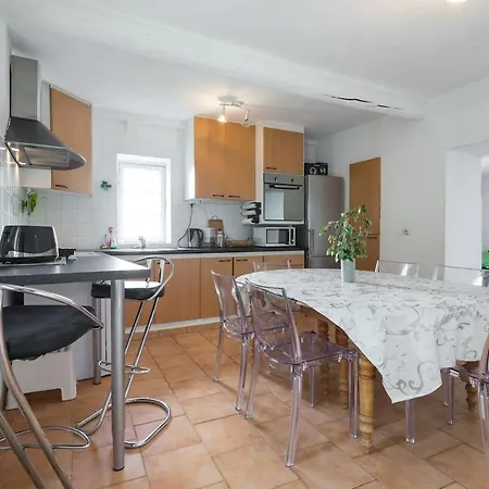 Holiday home Nissa Vinaigrier