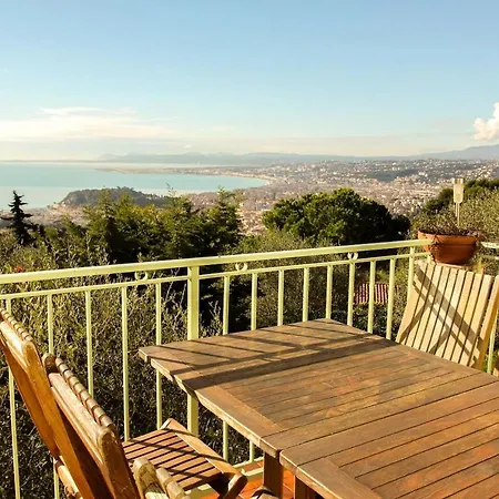 Holiday home Nissa Vinaigrier